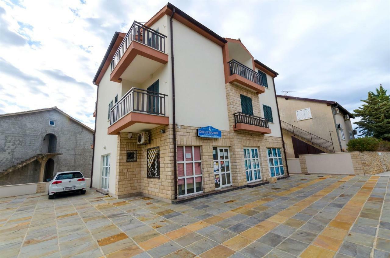 Apartments Karmen Primošten Zewnętrze zdjęcie