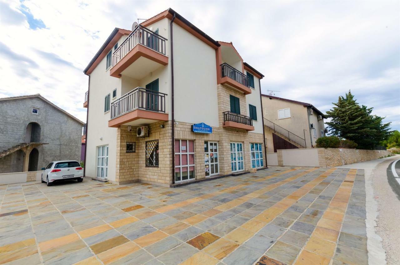 Apartments Karmen Primošten Zewnętrze zdjęcie